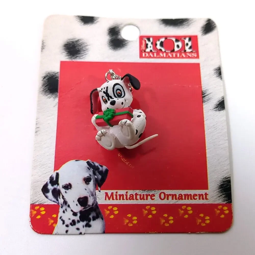 New Miniature Ornament Enesco Disney 101 Dalmatians Puppy with Red Present